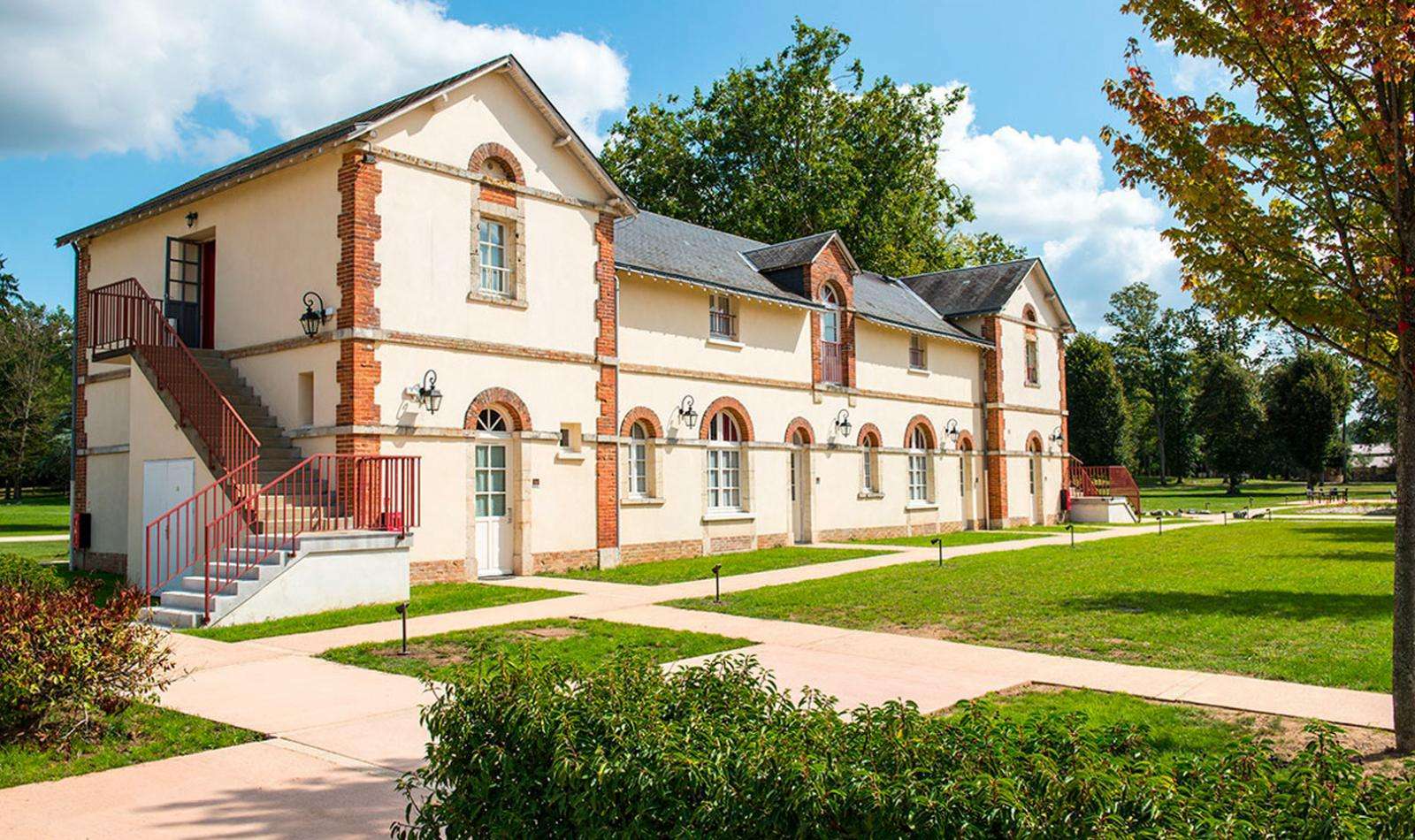 Country Club Hotell Yvré-lʼÉvêque Exteriör bild