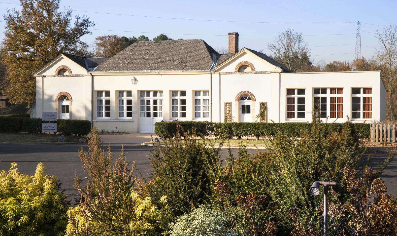 Country Club Hotell Yvré-lʼÉvêque Exteriör bild